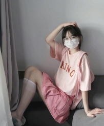 糖果  160cm  19歲 40kg  Bcup 年輕 白嫩 特價  臺北：10K