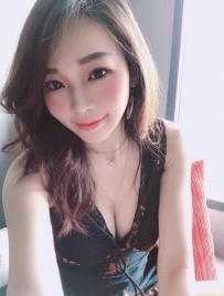 台中 l 秋之 160cm/46kg/C+cup/28歲 l 氣質御姐