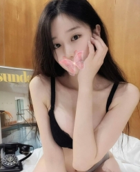 妮妮 163cm C+cup 47kg 23歲 外型亮眼有氣質  皮膚雪白柔嫩