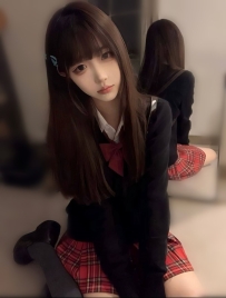#台中 售價：8000/1H1S（一個名額） 莉莉 140m｜40kg｜B｜18歲