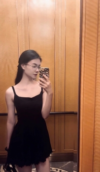 葉子 162cmD奶23歲  長相清純的葉子