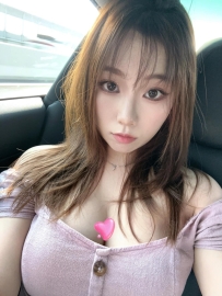 #奶茶御姐系  妮妮 163cmE+奶27歲  臉蛋好看 身材好看  聲音好聽
