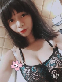 仔仔  157cm.E.50.19歲  小巧情人魅力滿分 甜嫩多汁還是學生