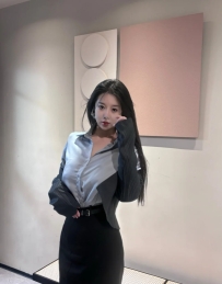 #臺南  淫蕩國中老師偷偷上線～  欣怡  23歲 160cm C奶 45kg