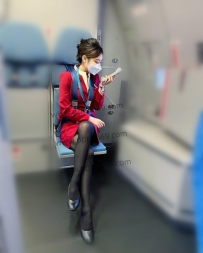 冰冰 167 D 48kg 24歲     現役空姐+饑渴御姊 下面敏感多水