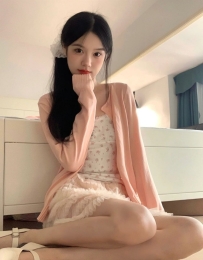 拉拉 165/47kg/B/22歲   #有著如天使般純淨美麗的臉