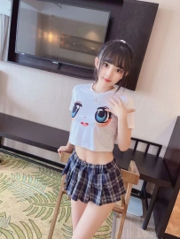 #高雄  子柚 157cm/Ccup/44kg/20歲  想要嘗變所有姿勢 幼齒小隻馬