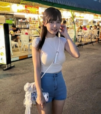 小美  159 D+ 45 21  臉蛋清純 年輕 女友FU十足