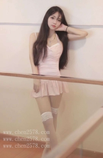 小楠 162 C 21歲   清純可愛小護士 性感翹屁股