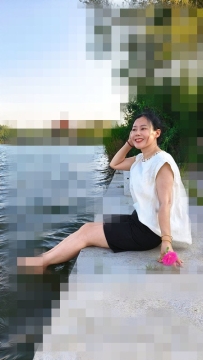 ❤️‍🔥 美麗動人的閆姨 ❤️‍🔥     162cm｜D奶｜47歲｜47kg