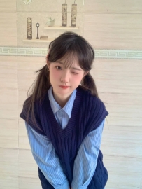 蛋蛋 158.45.C.19歲  #幼齒高中生 鮮嫩可口身體送給妳