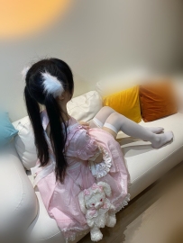 甜甜148.40.B.18歲  夢幻少女 幼齒蘿莉 這幾天剛成年