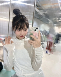 #臺南 小小 160.47.C.19歲 年輕學生 初入行，皮膚白皙，活潑大方