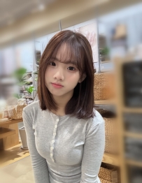 台中 l 多多 160cm/C+奶/45kg/22歲 l 騷浪敏感易出水