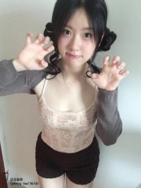#台北 高中生第一次下海 急需用錢 🐏咩咩 156cm.Ccup.45kg.18歲