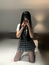 #彰化  小魚 157cm.43kg.C奶.21歲  #淫蕩主動 #喜歡被愛撫