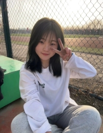 #高雄  萌寶 153.B.43kg.19歲  可愛小萌妹  小小一雙