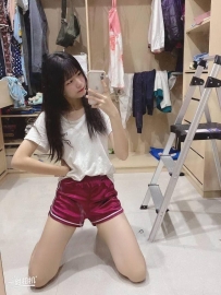 米恩 157cm.43.B.20歲  小隻馬可愛 這是一杯青茶