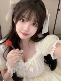 可心 156cm/Dcup/44kg/20歲 超小隻的小可愛一定可以融化哥哥的心吧