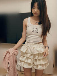 ✨ 崽崽 152cm 39kg A奶 18歲  拜託你們忽略照片的感覺 真的 能約到直接去