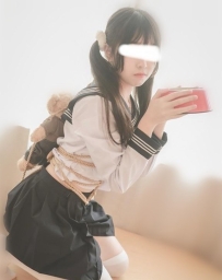 19歲白虎小嫩妹  饅頭鮑魚  小騷妹發騷了 都快受不了