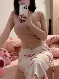 💋 #火辣熟女登場 💋    ✨ 藝名：語嫣  ✨ 年紀：35歲  ✨ 身材：165cm / 50kg / E罩