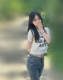 小雪 156.47.C.22歲甜美/嬌小可愛、身材勻稱