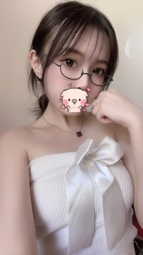 #台中  小魚：159cm/D奶/44kg/21y