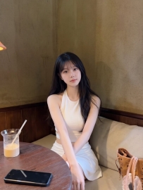#台北 萱兒 160cm .45kg .C奶 .20歲  尺度很大各種姿勢都懂一些
