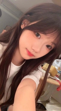 非常清純可愛高中學生蘿莉自拍   逼是真的粉嫩 二次元蘿莉 學生嫩妹
