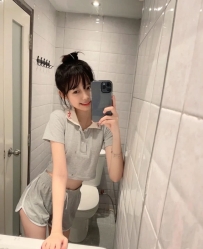 莎莎 159cmB+奶18歲  新人 18歲美少女 第一次下海