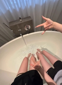 #臺北  雪芙 160 D奶 26歲 47   小騷包 挑戰到你腿軟為止