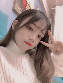 伊格  160.45.C+.19歲  嬌小年輕 小翹臀  非常好配合