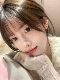 高雄  特價10000  今日推薦  前天剛成年  美莎 155 42kg C 18歲
