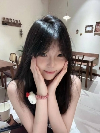 妍妍 157/C/19y   細皮嫩肉柔到發軟