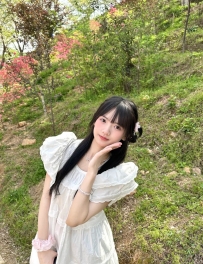 西野 159.44.C.19  幼齒挺可愛 外表清純 內心很火熱