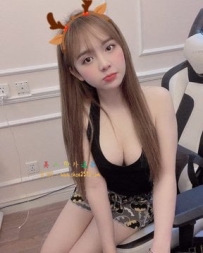 雅文 163cm E 45 22歲   啦啦隊正妹大學生兼職