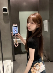 #台中 羽潔｜163/46/21歲/C罩杯  #清新少女