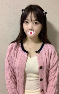小瓶 155.43kg.D.19歲  #像一個稚氣未脫的高中生 帶著一股青春的氣息