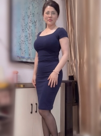 #高雄 小珊 163cm E奶 45歲 55kg 國中老師