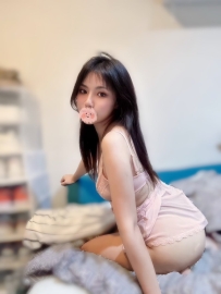 江雪   162cmC奶25歲 慾女開工 喜歡騷的哥哥衝