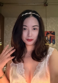 🎀王姐  162.50kg.E.35歲    🎊S型人妻，極度饑渴 ~