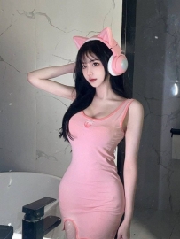 荷娜  166.  48.  大E 23歲    #氣質醫美前台