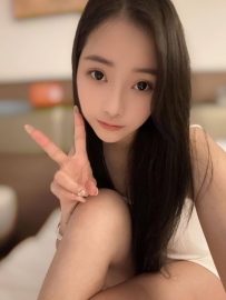 布丁158.44.C.22歲  漂亮正妹  床上很淫蕩唷