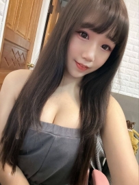 婉風 160 46kg D奶 24歲   臉蛋可愛 楚楚可人的眼睛會電你唷
