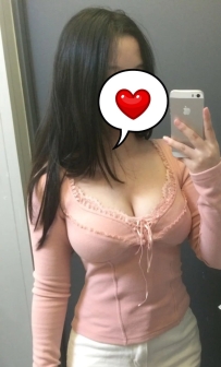 #台中  蓉蓉  162・E・47・32歲 $3000  💧簡介：成熟韻味 十足身材曲線優雅