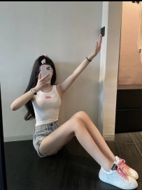 高雄可約｜卡妹 166cm C奶 21歲  個性比較直接