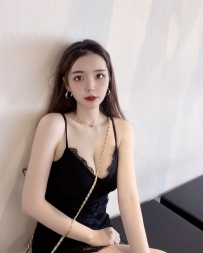台北新北  莉莉168-25歲-F奶-52kg  特殊服務：夠騷夠淫蕩喜愛大尺度