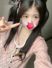 輕輕  158cm.46kg.Ccup.20歲  青春肉體 學生妹