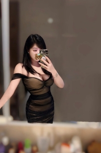 161cm，49kg，E奶，32歲  性感小野貓 迷人的電眼